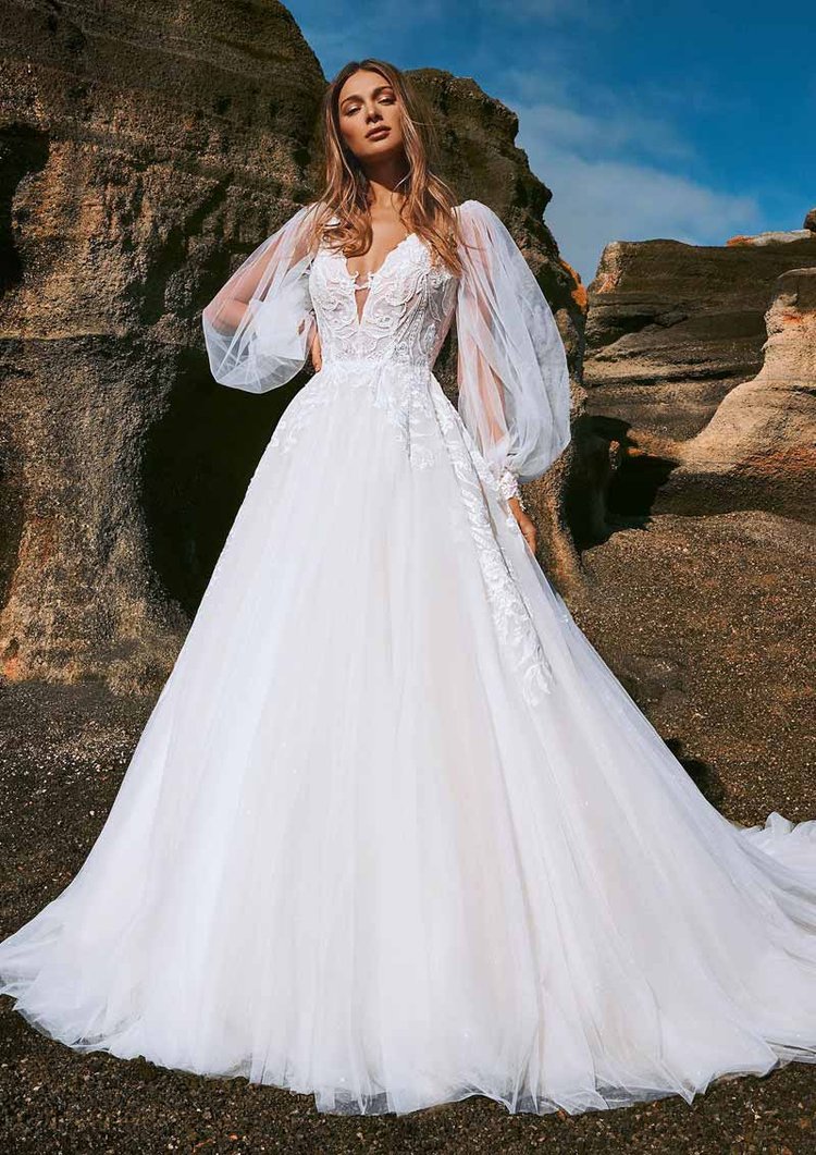 Pronovias Wedding Dress Skye - The Ivory Dressing Room Blackpool | The ...